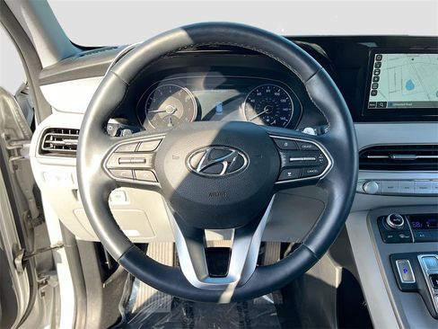 Used 2022 Hyundai Palisade SEL w/ Premium Package image 11