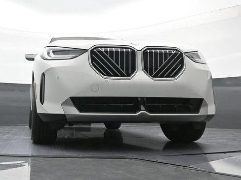 New 2026 BMW X3 xDrive30i w/ Convenience Package AWD/4WD image 21