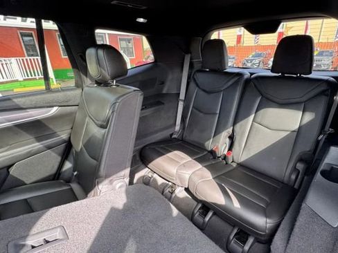 Used 2021 Cadillac XT6 Luxury FWD image 10