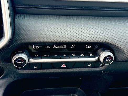 Used 2025 MAZDA CX-50 AWD 2.5 S w/ Weather Package image 16