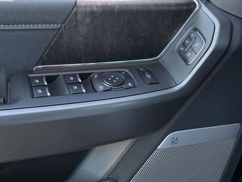 New 2026 Ford F250 Lariat w/ Black Appearance Package image 25