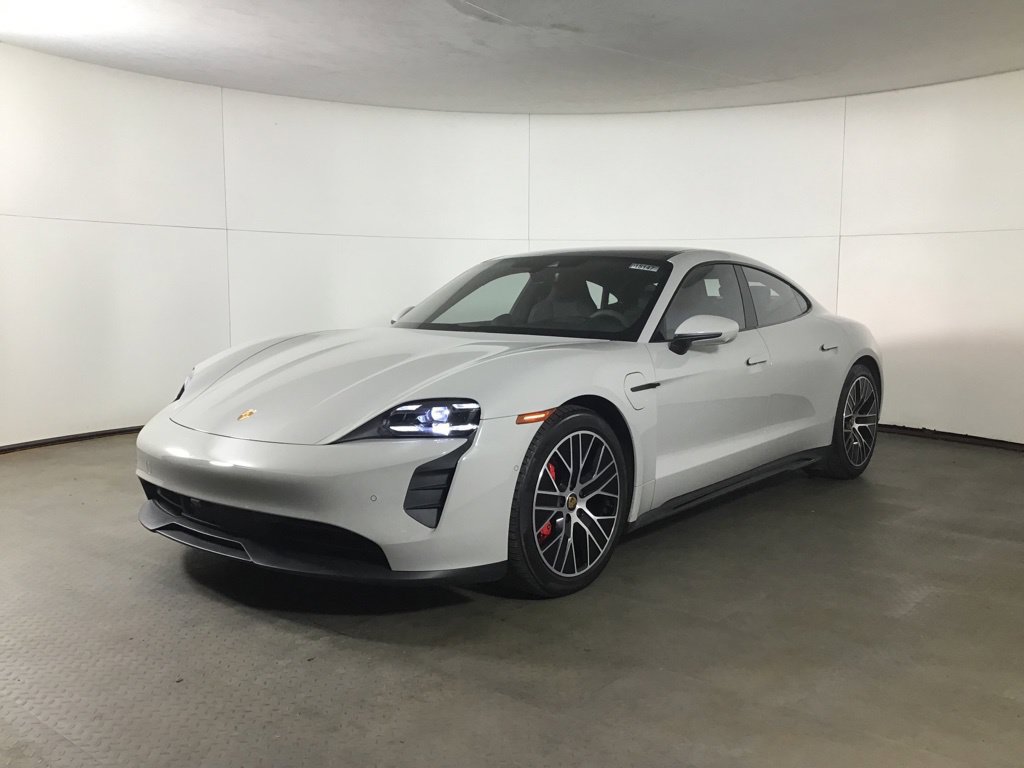 Certified 2024 Porsche Taycan GTS AWD/4WD image 1