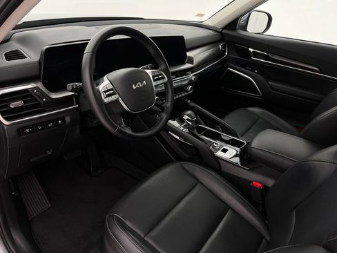 Used 2025 Kia Telluride S AWD/4WD image 12