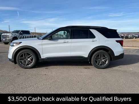 New 2026 Ford Explorer ST w/ Sun And Sound Package image 2