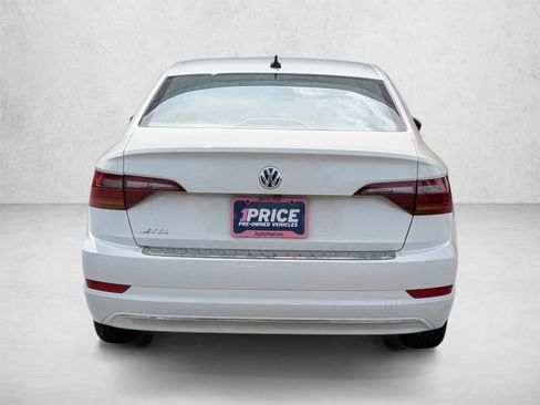 Used 2019 Volkswagen Jetta SEL w/ Cold Weather Package FWD image 7