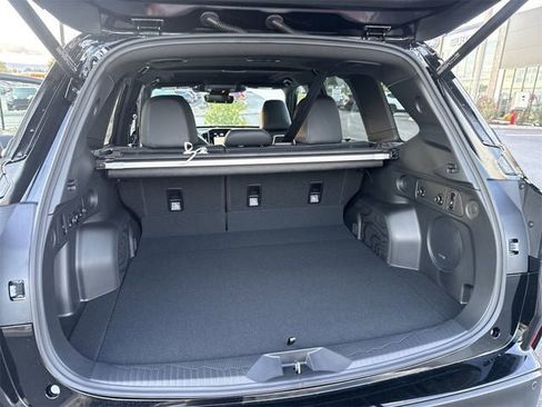 New 2025 Subaru Forester Limited image 93