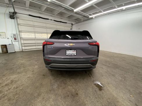 Used 2024 Chevrolet Blazer EV LT image 5