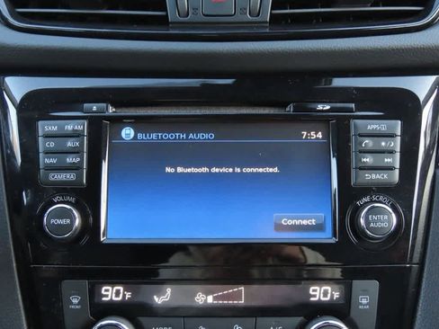 Used 2018 Nissan Rogue Sport SL w/ SL Premium Package image 20