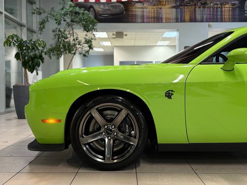 Used 2023 Dodge Challenger SRT Hellcat image 6