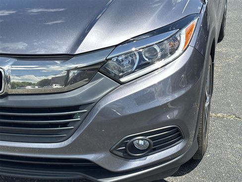 Used 2021 Honda HR-V EX image 9