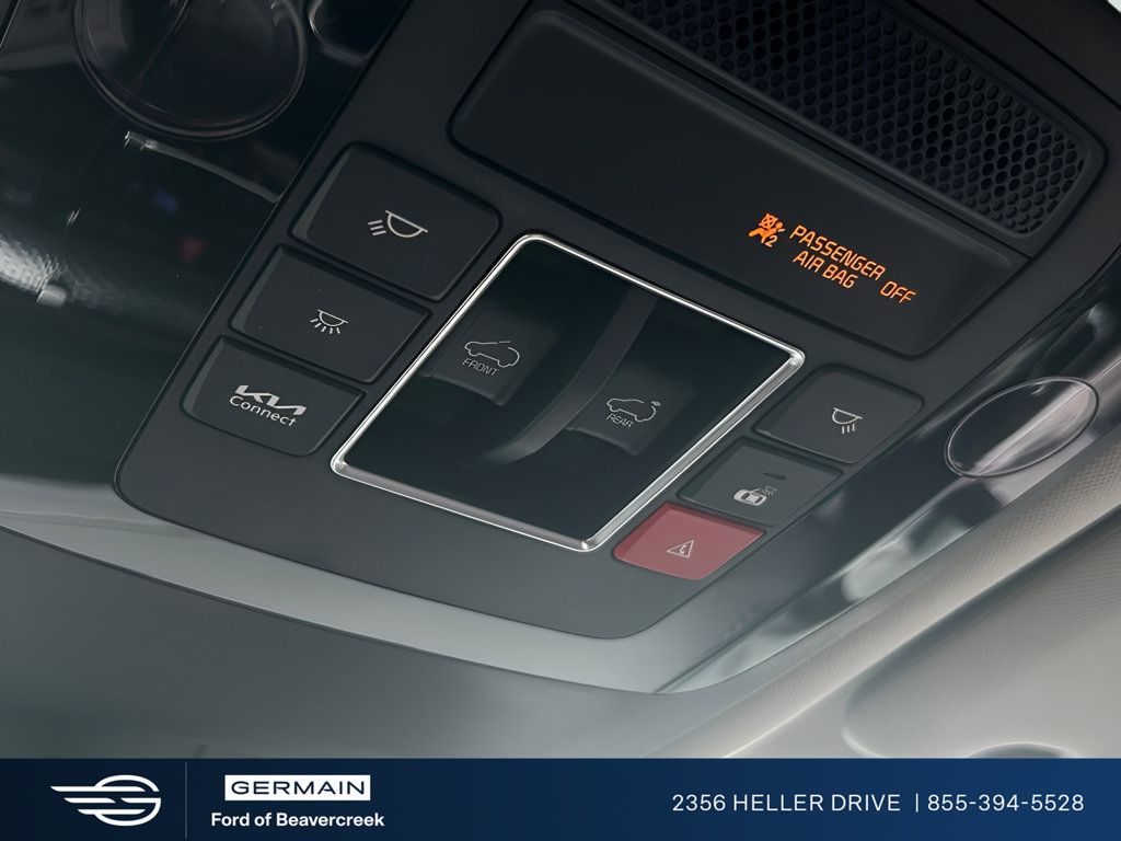Used 2024 Kia Carnival SX Prestige FWD image 24