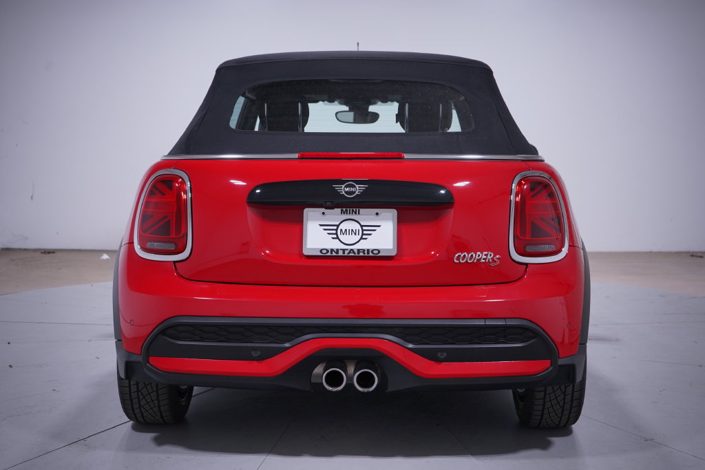 Used 2024 MINI Cooper S FWD image 5