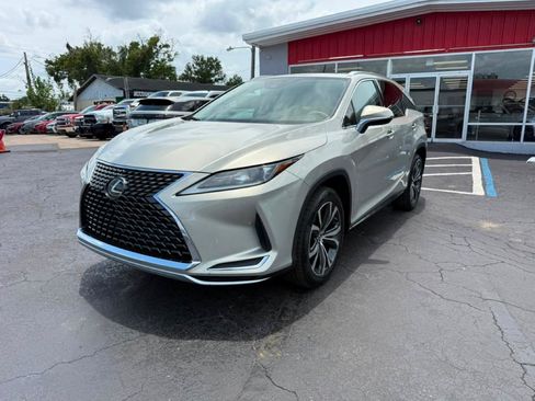 Used 2020 Lexus RX 350L FWD w/ Premium Package image 3