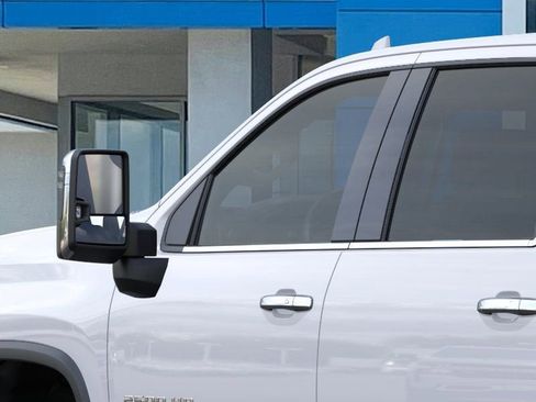 New 2026 Chevrolet Silverado 2500 LTZ w/ LTZ Premium Package AWD/4WD image 12