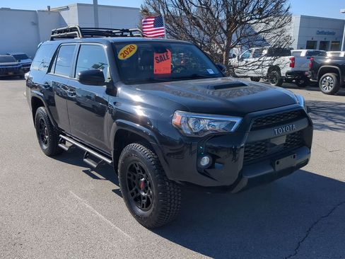 Used 2020 Toyota 4Runner TRD Pro image 2
