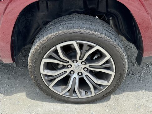 Certified 2025 RAM 1500 Tungsten w/ Off Road Group AWD/4WD image 23