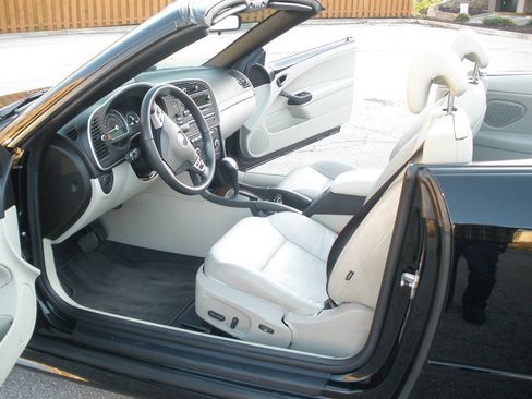Used 2009 Saab 9-3 2.0T w/ Cold Weather Package FWD image 23
