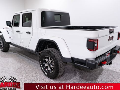 Used 2020 Jeep Gladiator Rubicon image 3