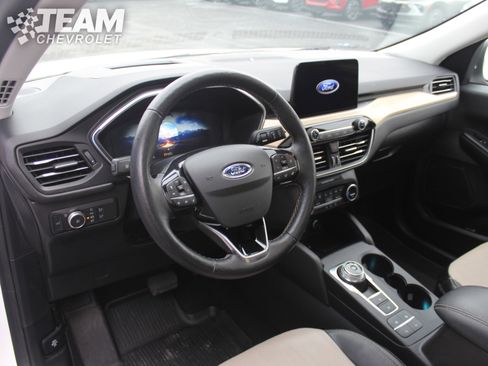 Used 2021 Ford Escape Titanium w/ Titanium Elite Package image 13