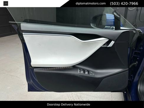 Used 2018 Tesla Model S P100D image 23