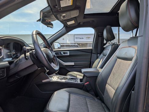 Used 2022 Ford Explorer Timberline AWD/4WD image 12