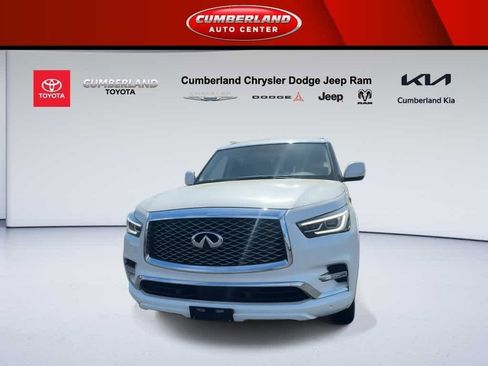 Used 2024 INFINITI QX80 Luxe image 3