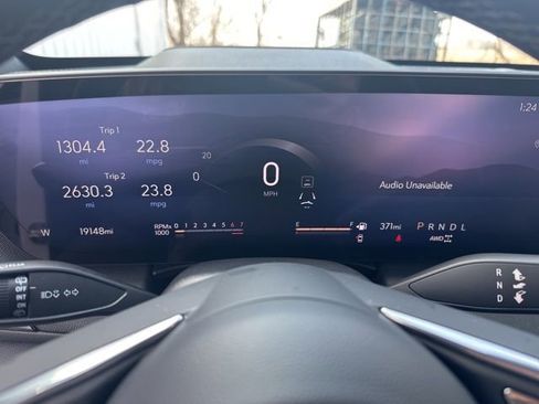 Used 2025 Buick Enclave Preferred image 16