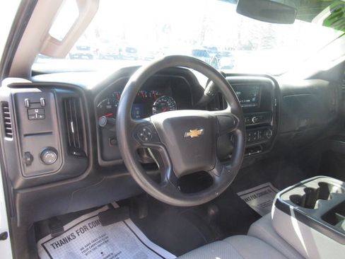 Used 2019 Chevrolet Silverado 3500 W/T AWD/4WD image 20