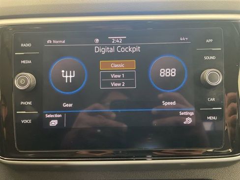 Used 2022 Volkswagen Atlas SE image 24