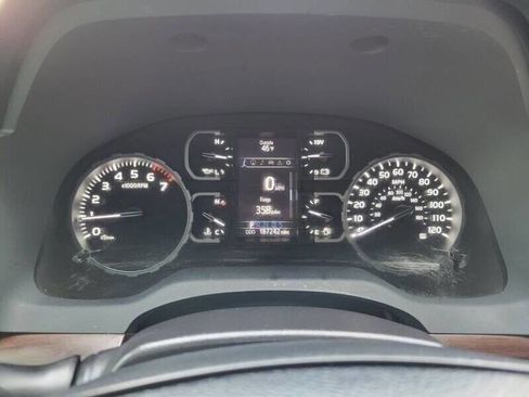 Used 2018 Toyota Tundra Limited AWD/4WD image 19