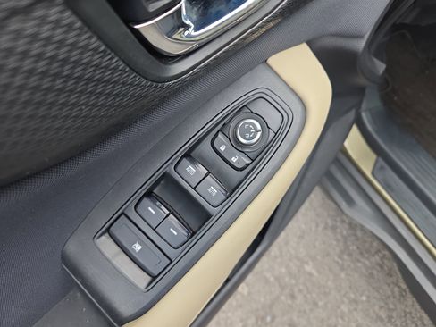 Certified 2023 Subaru Outback Premium image 16