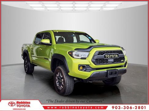 Used 2023 Toyota Tacoma TRD Off-Road image 1