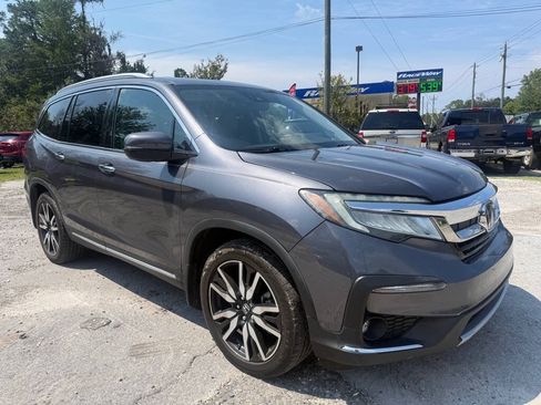 Used 2019 Honda Pilot Elite image 3