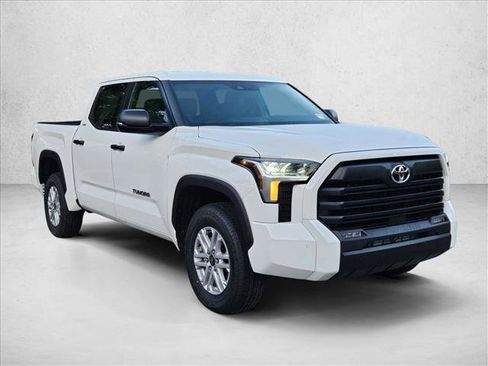 New 2026 Toyota Tundra SR5 AWD/4WD image 7