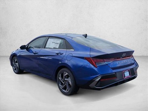 New 2026 Hyundai Elantra Limited image 9
