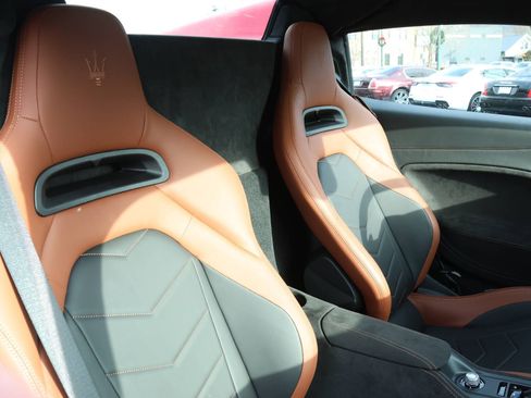 Used 2024 Maserati MC20 Cielo image 30