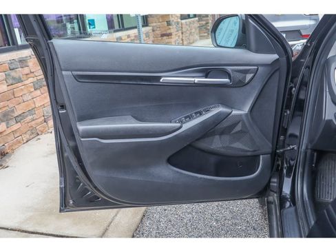 Used 2021 Kia Seltos LX image 9