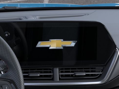 New 2026 Chevrolet Trax RS w/ Sunroof Package FWD image 21