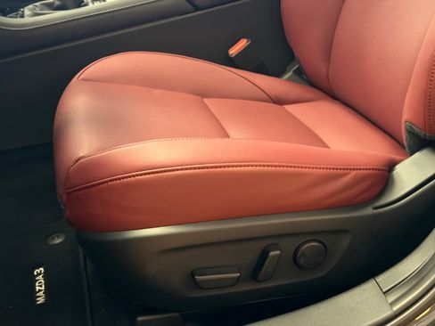 New 2026 MAZDA MAZDA3 2.5 S Hatchback w/ Premium Pkg image 16