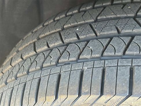 New 2025 Jeep Grand Cherokee Summit w/ Obsidian Package image 12