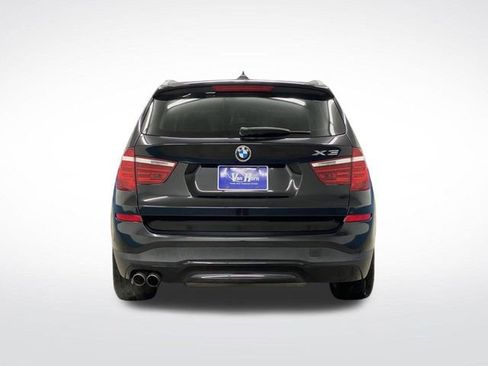 Used 2017 BMW X3 sDrive28i image 12