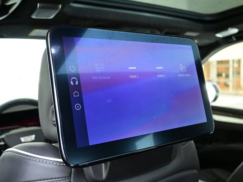 Used 2025 Cadillac Escalade Sport Platinum image 19