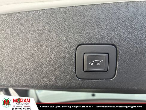 Certified 2024 Buick Encore GX Preferred w/ Comfort Package FWD image 7