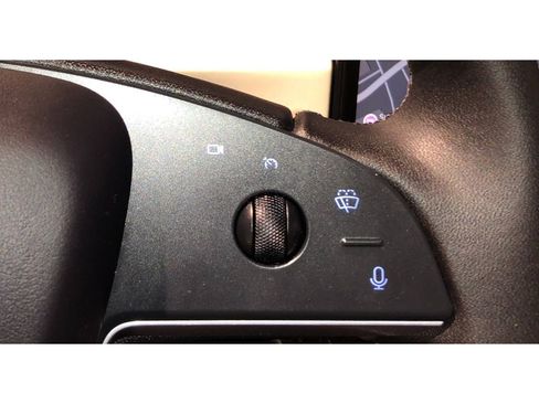 Used 2024 Tesla Model S image 26