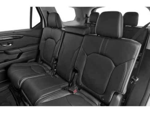 Used 2025 Honda Pilot Elite image 16