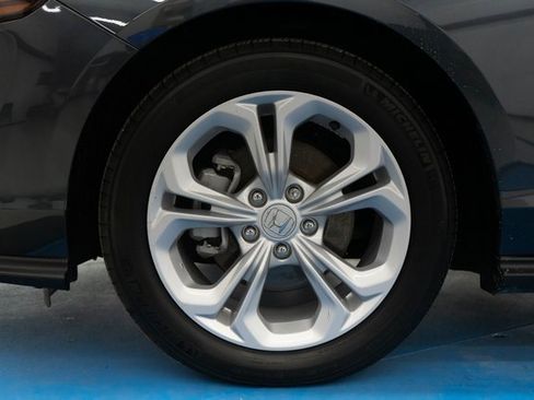 Used 2025 Honda Accord LX image 2