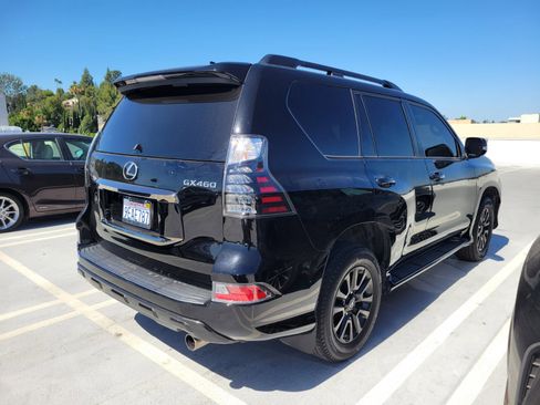 Used 2023 Lexus GX 460 w/ Black Line Special Edition AWD/4WD image 4