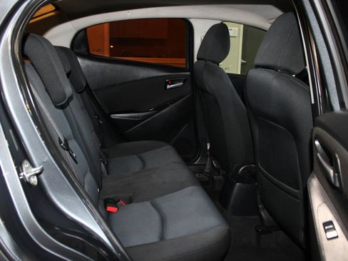 Used 2016 Scion iA FWD image 29