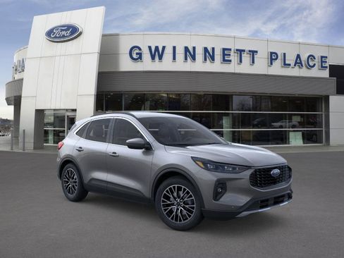 New 2026 Ford Escape SE w/ PHEV Premium Package image 7