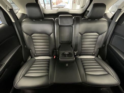 Used 2023 Ford Edge SEL image 25